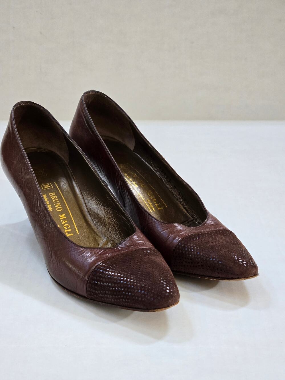 Vintage Bruno Magli Italy Leather Suede Pumps 9.5 AAAA